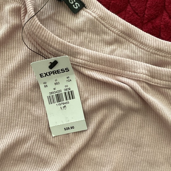 Express Blush Ribbed Top - Picture 4 of 4